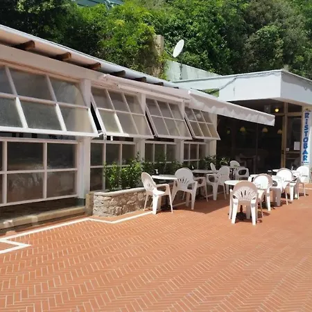 Napoleon Apartman Procchio